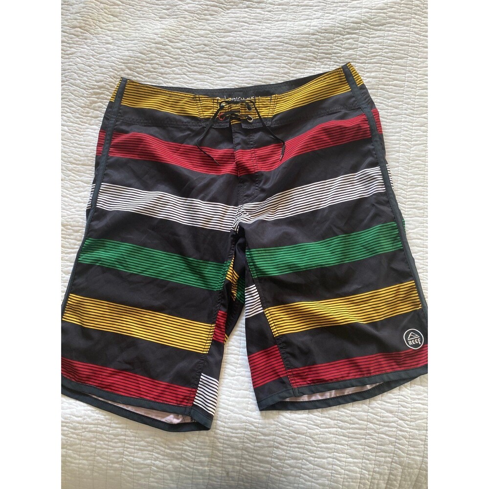 Reef rediculously comfortable swim board shorts 36